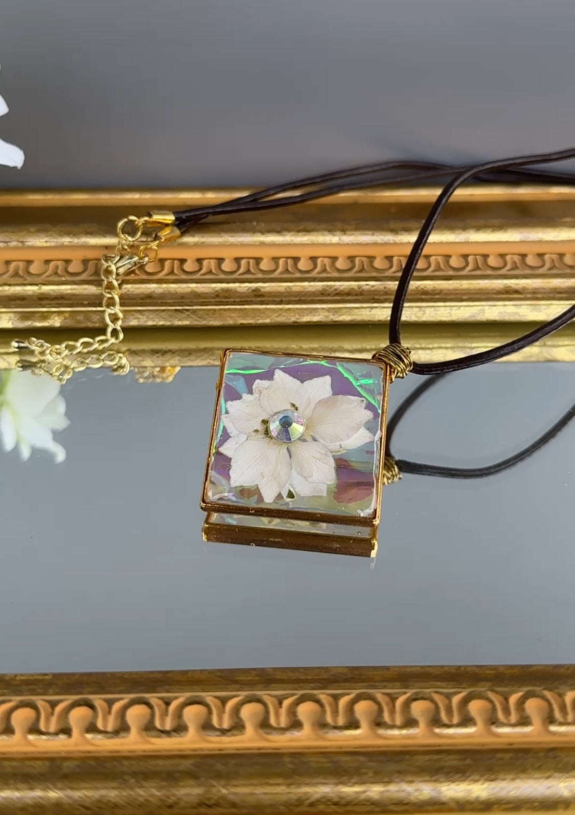 Preserved White Flower Resin Pendant with Reflective backing